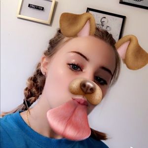 Meet your Posher, Emma